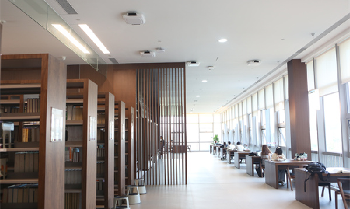 远望谷案例 | 打卡深圳大学文化新航标：“智慧眼”赋能图书取阅统计智能化